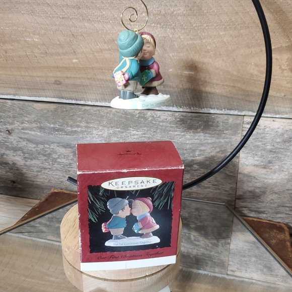 1994 Hallmark Keepsake Ornament - Our First Christmas Together. Adorable couple - Picture 5 of 6